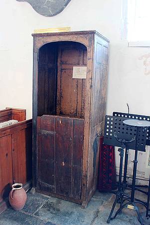 Silverton - The Graveside Shelter
